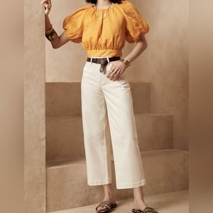 ✨Low cut white crop pants